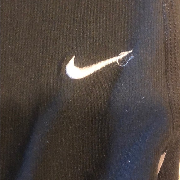 Nike Dri-Fit leggings - Picture 2 of 4